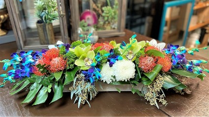 Joan of Arc Yacht Club Tropical Centerpiece