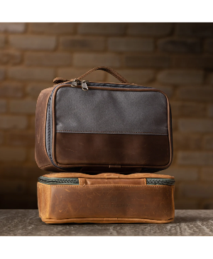 Jon Hart  Dopp Kit Gift