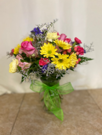 Lil Something Desktop size mixed vase