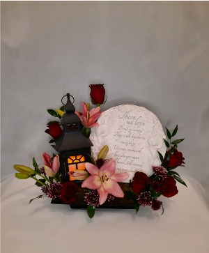 Lantern & Plaque Sympathy  