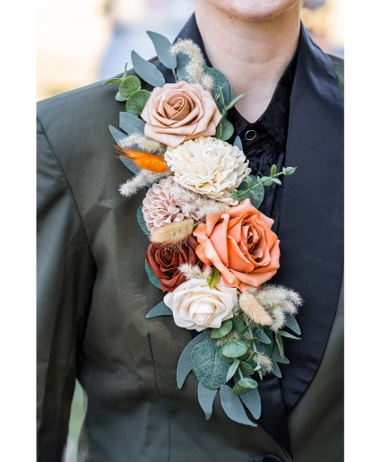Lapel strip Boutonniere tape and pin