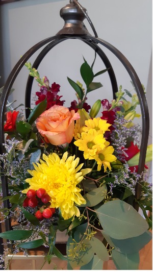 Large Keepsake Lantern Arrangement 