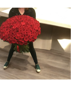 Large Ecuadorian Red Rose Bouquet Hand Tied Bouquet