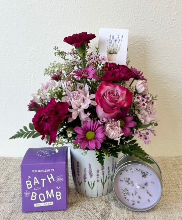 Lavender Dreams Gift Set in La Grande, OR - FITZGERALD FLOWERS