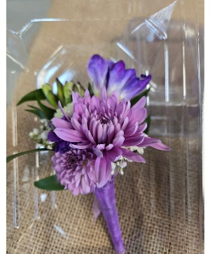 Lavender haze  Boutonniere