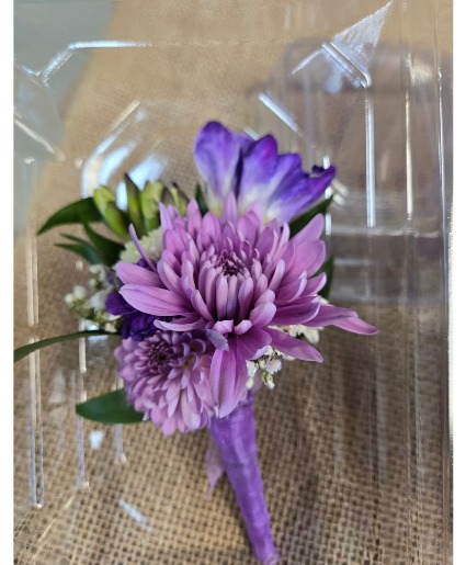 Lavender haze  Boutonniere