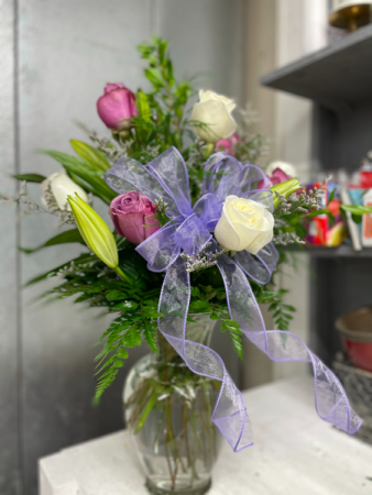 Lavender petals  Fresh cuts in glass vase 