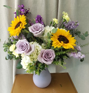 LAVENDER SERENDIPITY FRESH ARRANGEMENT