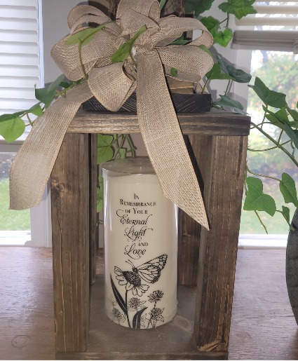 Lg. Wooden Lantern Decor