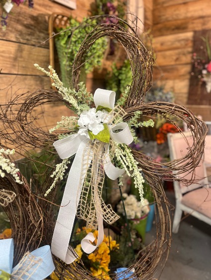 Light and Airy Grapevine Angel sympathy keepsake
