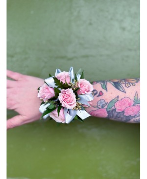Light Pink Spray Rose Corsage with Ribbon 
