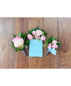 Light Pink Spray Rose Boutonnieres 