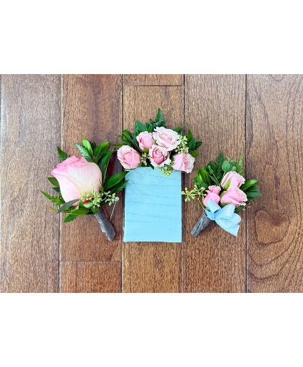 Light Pink Spray Rose Boutonnieres 