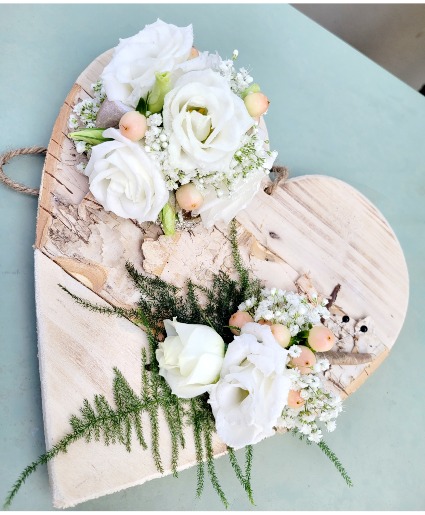 Lisianthus With Peach Accent Wrist Corsage 