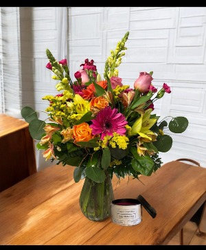 Local poured candle and flowers for "MOM" 