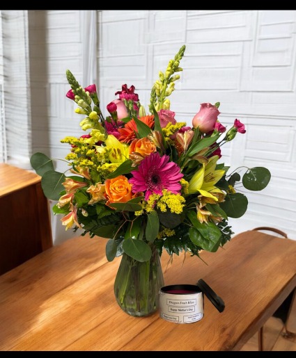 Local poured candle and flowers for "MOM" 