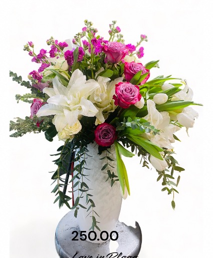 Love in Bloom Luxury