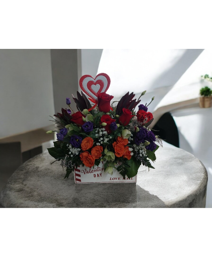 Love mail Wooden container arrangment