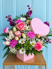 LOVE OUTSIDE THE BOX FLOWER ARRANGEMENT