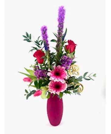 Love Struck Vase in North Platte, NE | The Flower Market