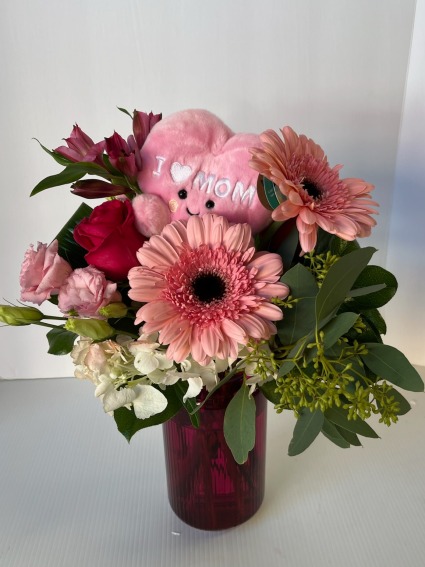 I Love Mom  Vase Arrangement 