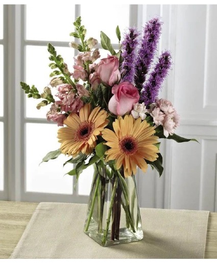 Lovely Lush Vase 