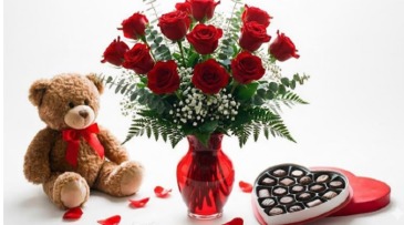 Lovers Special Gift set in Bear, DE | S&M Flowers