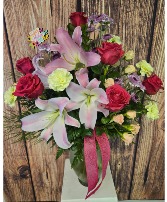 SOLD OUT  Loving Devotion Premium Glass Vase NFS-MD1