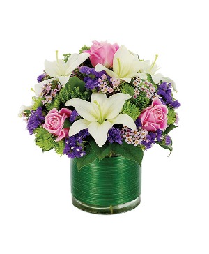 Loving Lilies & Roses 