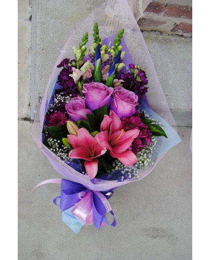 LR Graduation Bouquet Congratulations / Graduation