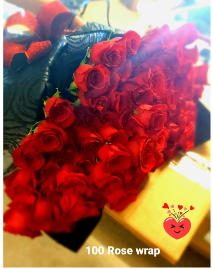 LUCSIOUS ECUADORIAN RED ROSE WRAP ROSES