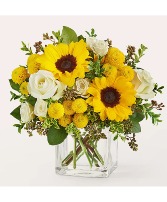 Luminous Morning Bouquet Vase