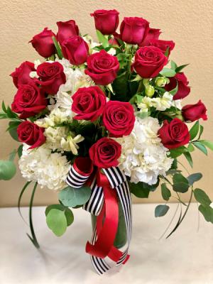 Lush and Lavish Roses Arrangement of Flowers