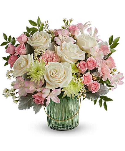  Lush Garden Bouquet 