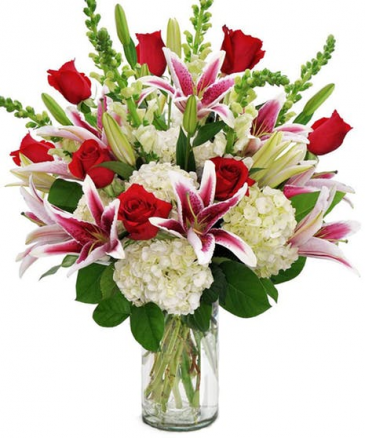 Lush in Love   in Jacksboro, TX | AMBROSE FLORAL DESIGNS