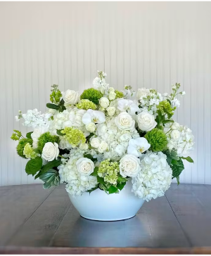 Luxurious Blooms Fresh Arrangement 