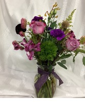 Luxurious Lavender Fresh Vase Arrangement 