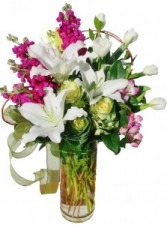 MAGNIFICENT MOMENTS Arrangement of Flowers