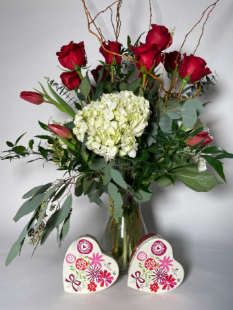 Majestic Roses and Hydrangea Vase Arrangement