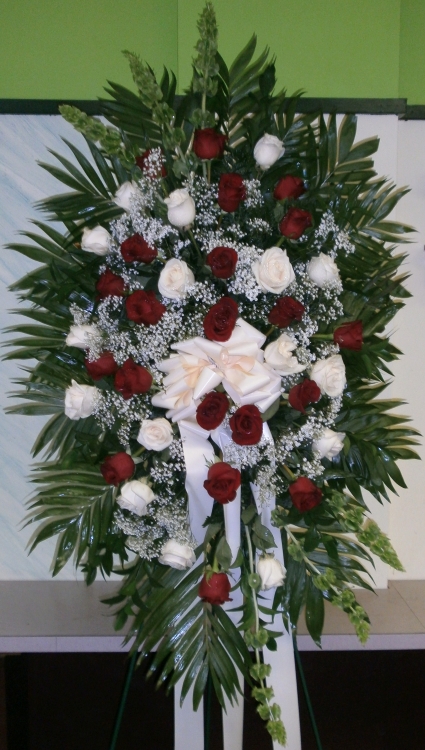 MAJESTIC ROSES SPRAY Funeral Spray