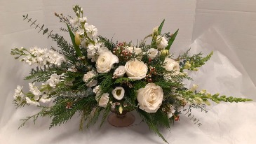 Majestic Winter  in Tottenham, ON | TOTTENHAM FLOWERS & GIFTS