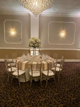 Make Your Wedding  &  Special Event perfect With R 