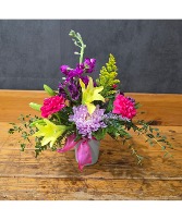 Mama Plastic Vase