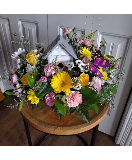 mammas garden table arrangement