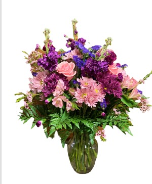 Marta Vase arrangement 