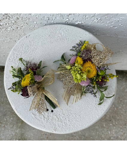 CUSTOM Corsage & Boutonniere