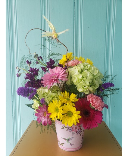 HUMMINGBIRD POT FLOWER ARRANGEMENT