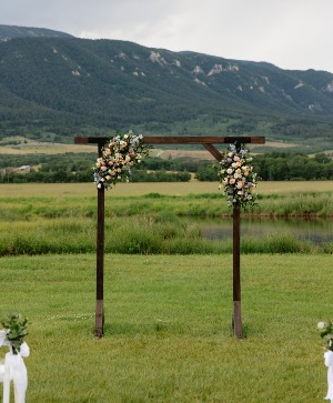 Meadow Mountain Arch Floral 