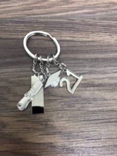 Grad 2024 keychain Not engraved 