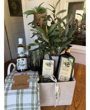 Mediterranean Gift Basket 